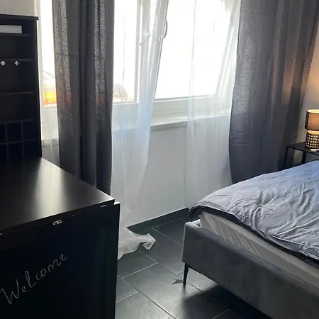 Perfekte 25 M2- فالدستتِن